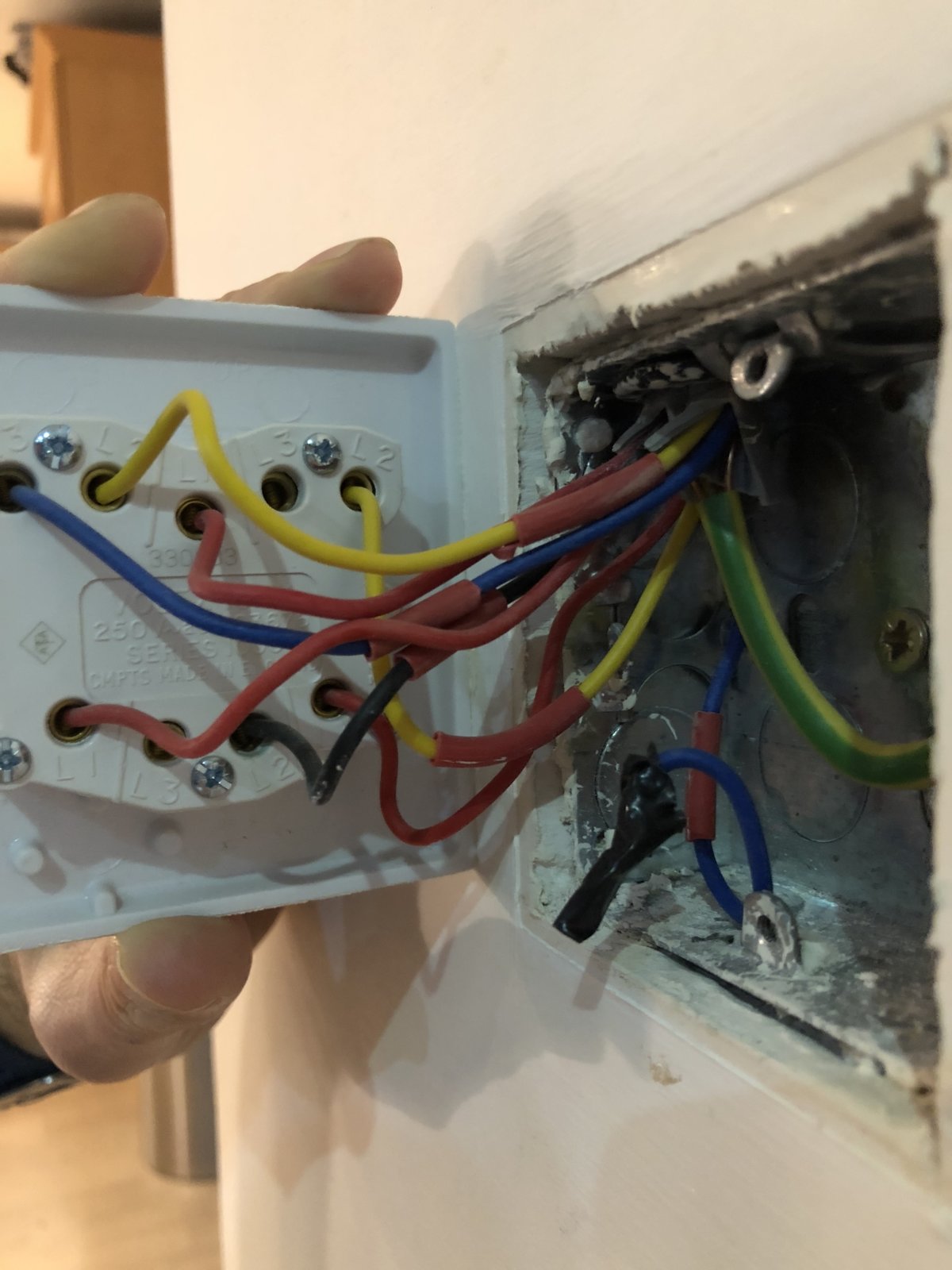 Light switch question DIYnot Forums