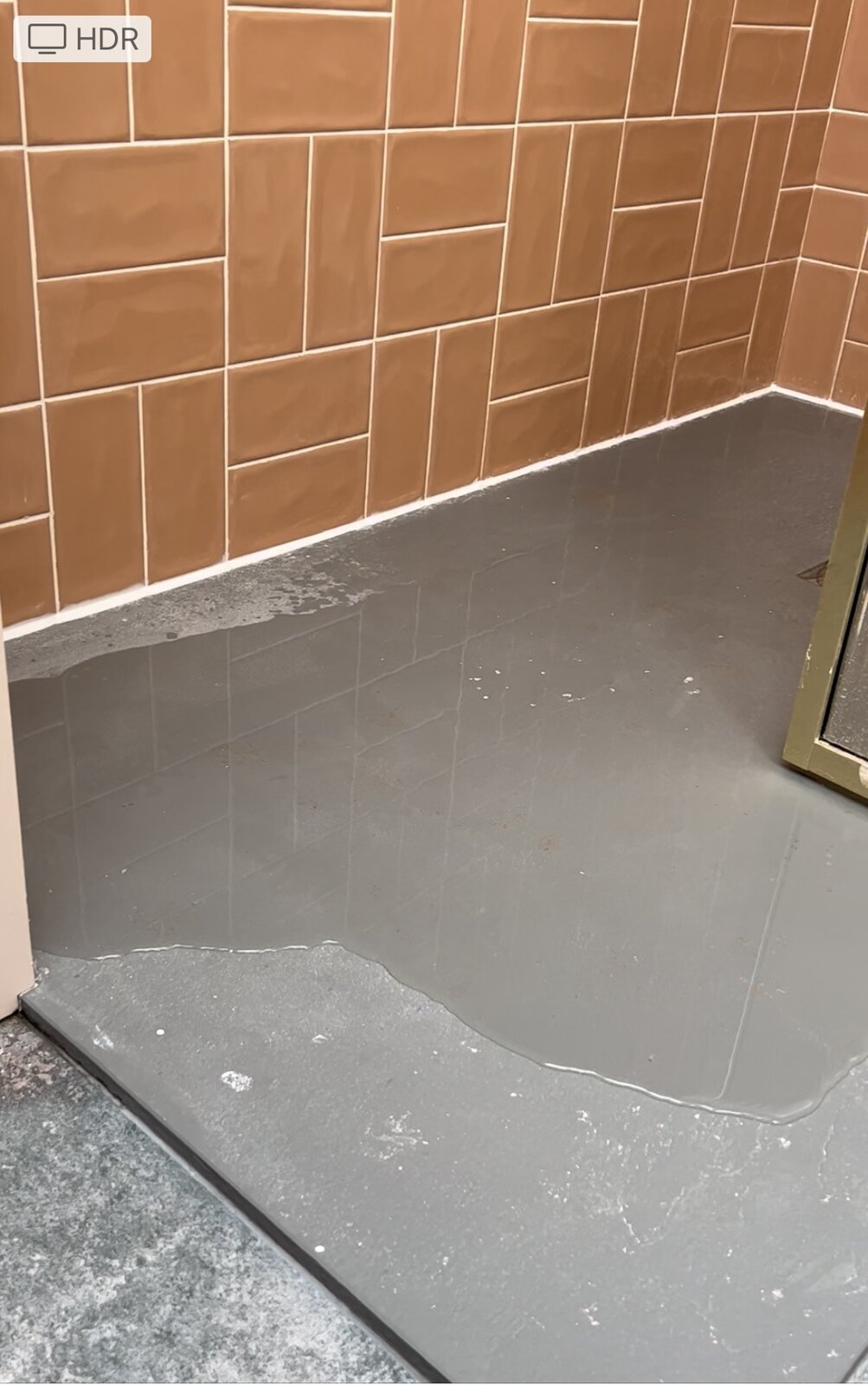 Water not draining down waste pipe in shower tray DIYnot Forums