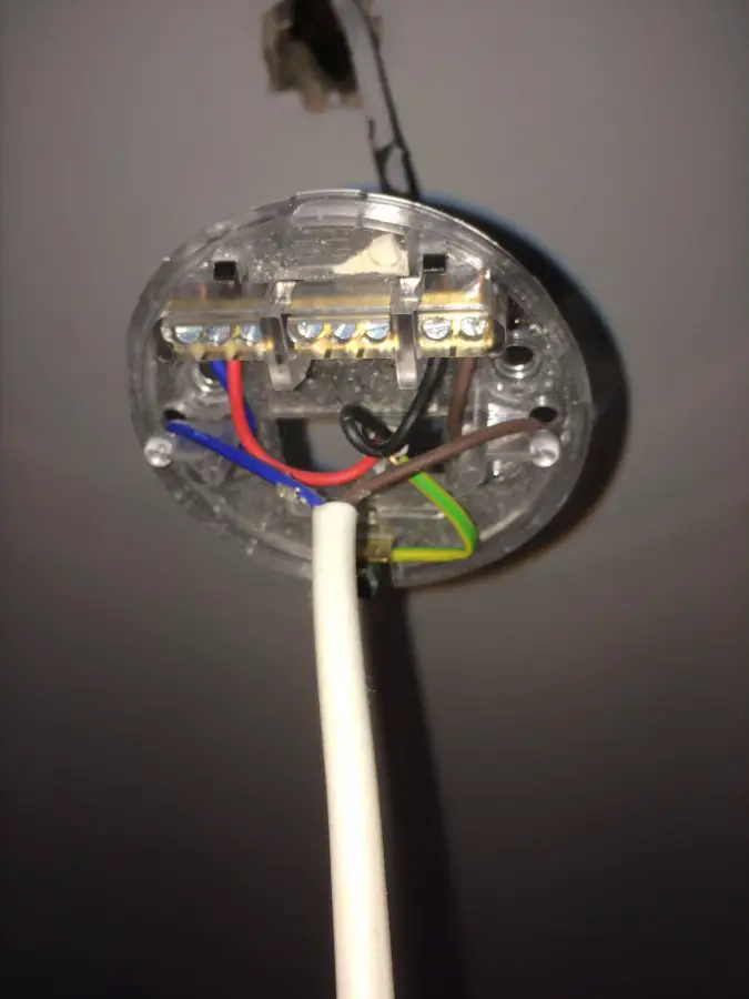 Can anyone explain how to wire this light fitting up? | DIYnot Forums