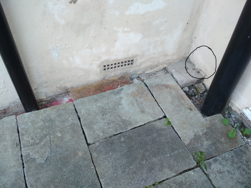 air brick outside.jpg