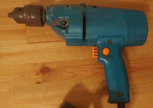 Black Decker 400H 450 watt 2 speed Drill.jpg