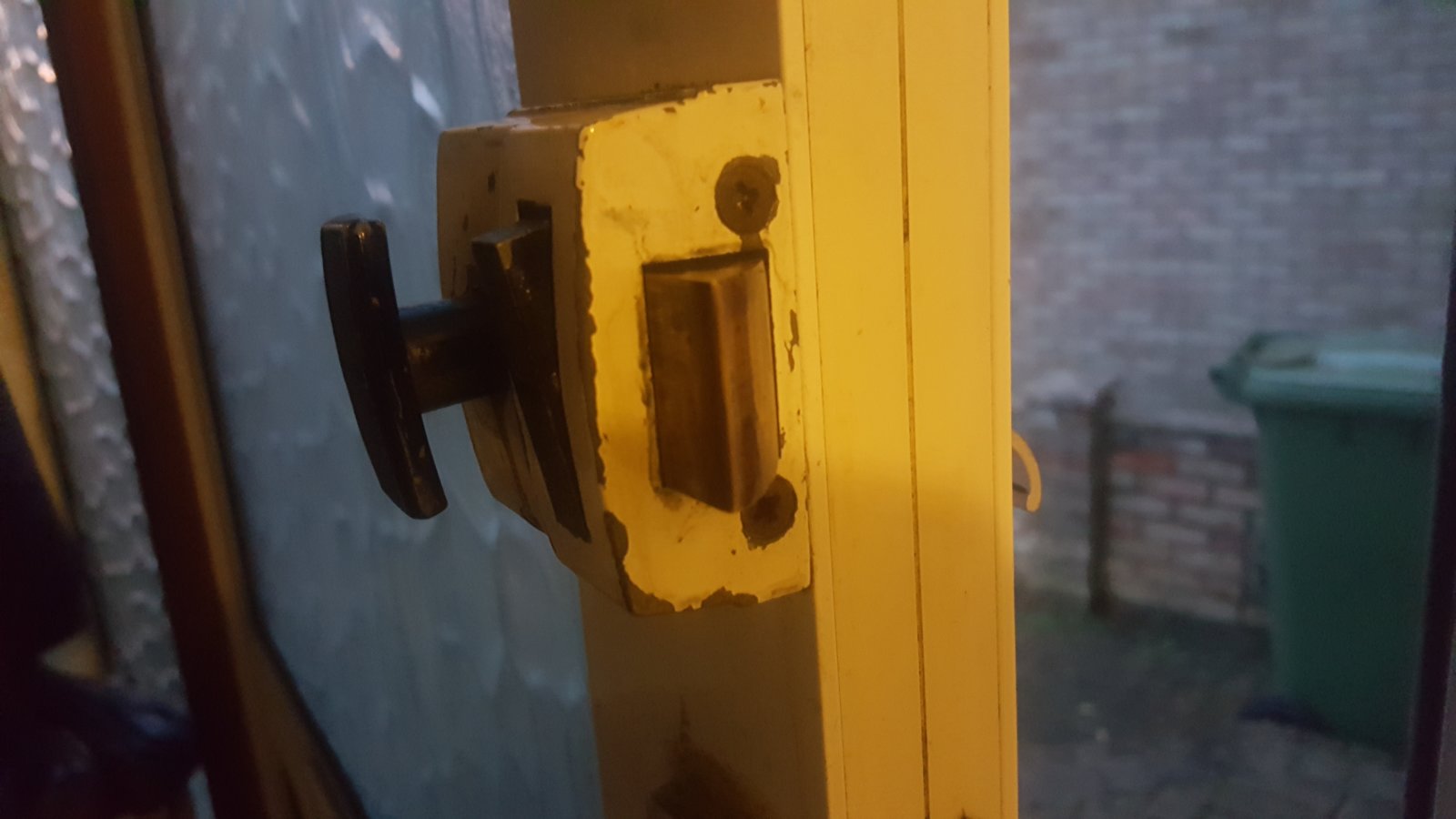 Door_lock.jpg