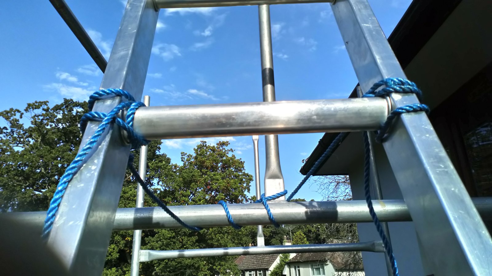 Tying the ladder up DIYnot Forums