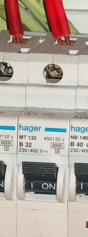 external socket connection.jpg