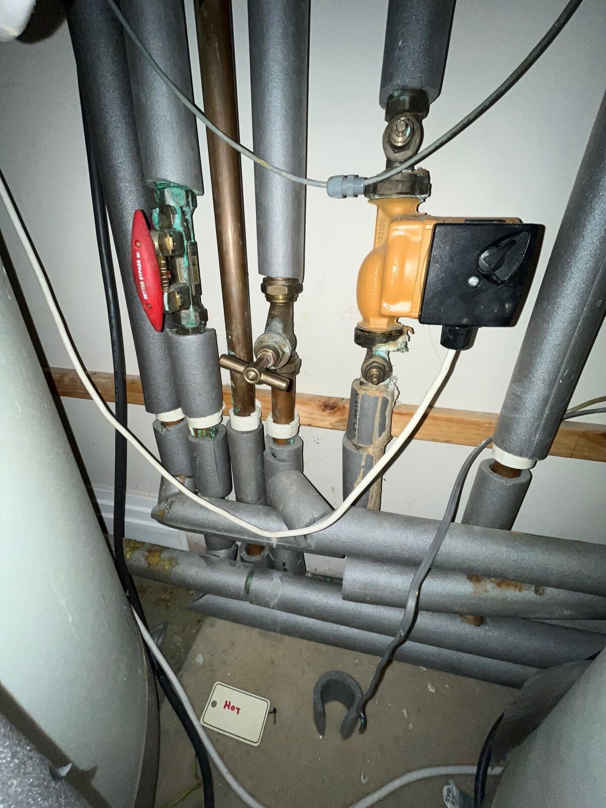 handwheel gate valve slow cylinder.jpg