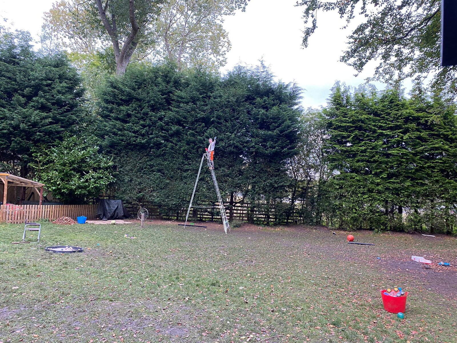 henchman tripod ladder.jpg