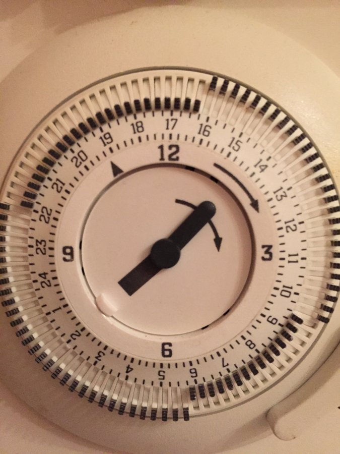 Clock with Worcester 30CDI boiler DIYnot Forums