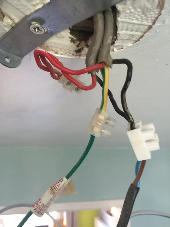 Light wiring help | DIYnot Forums