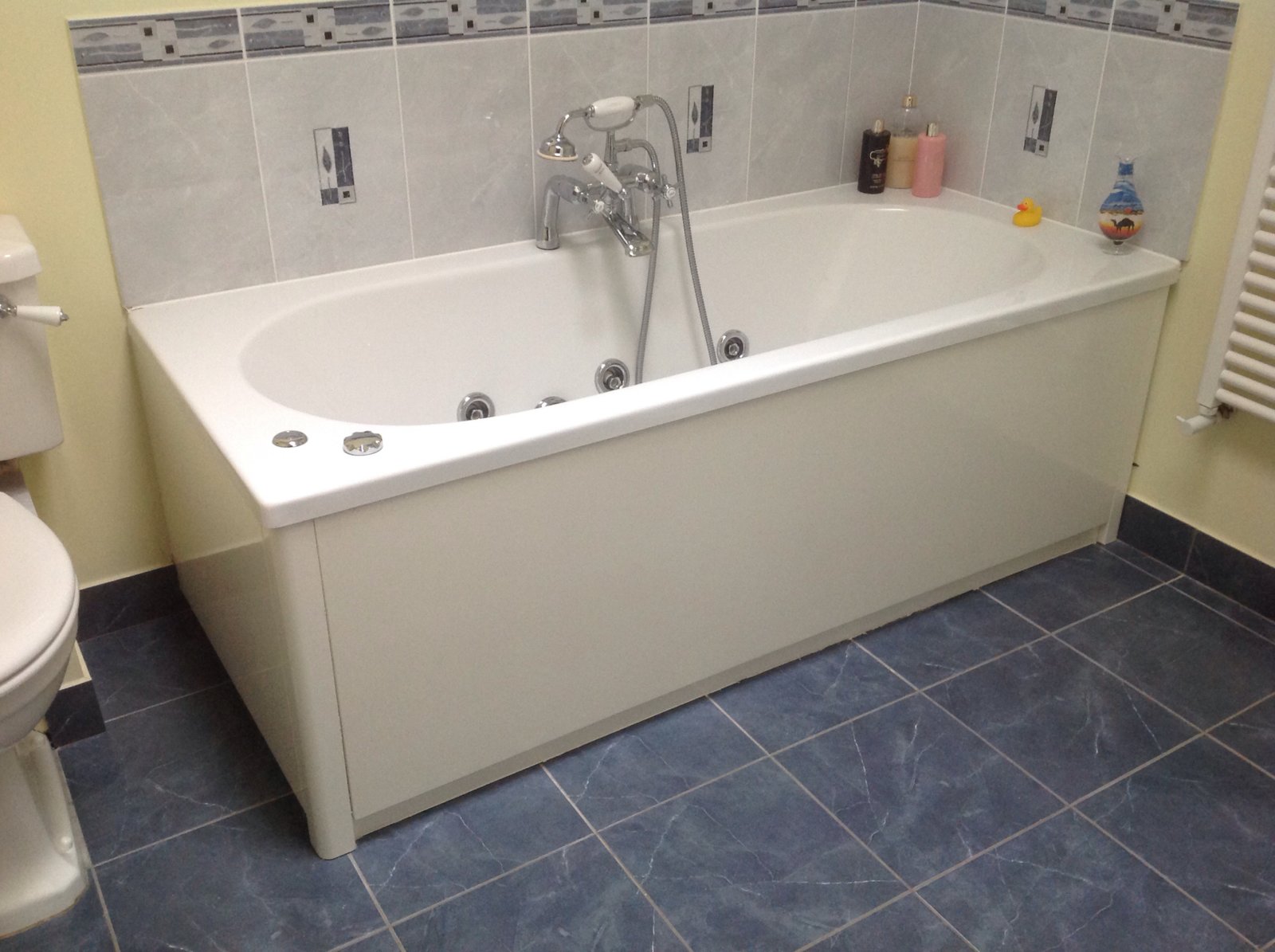 How do I remove this Bath panel? DIYnot Forums