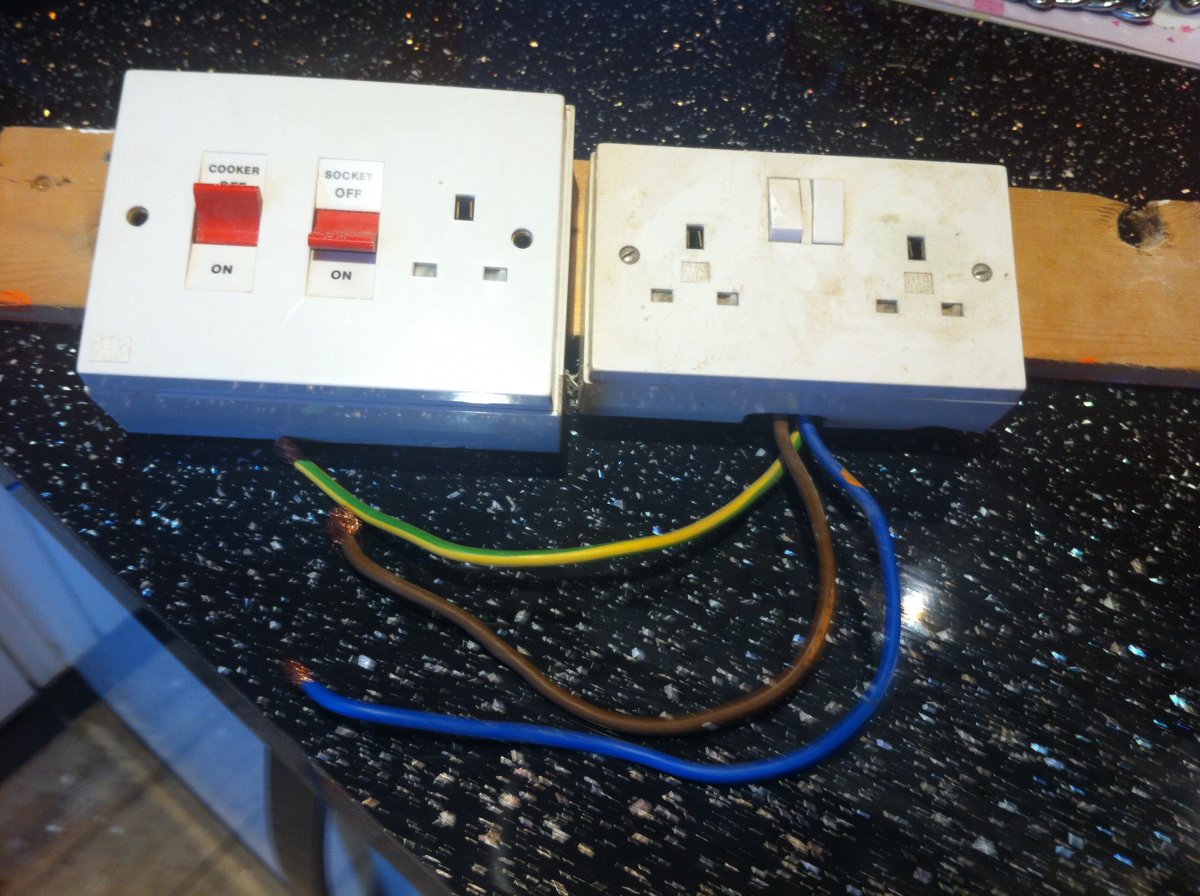 Fitting new oven and hob DIYnot Forums