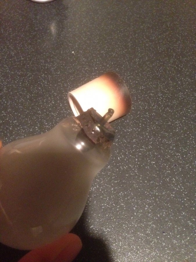 Light bulb blew up DIYnot Forums