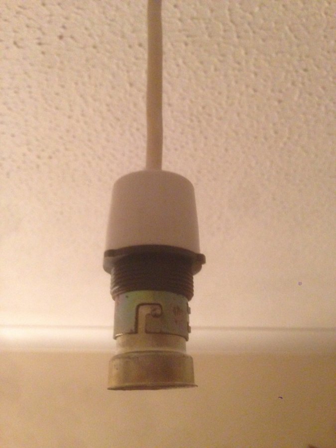 Light bulb blew up DIYnot Forums