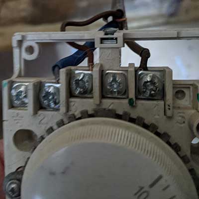 img1thermostat-wiring.jpg