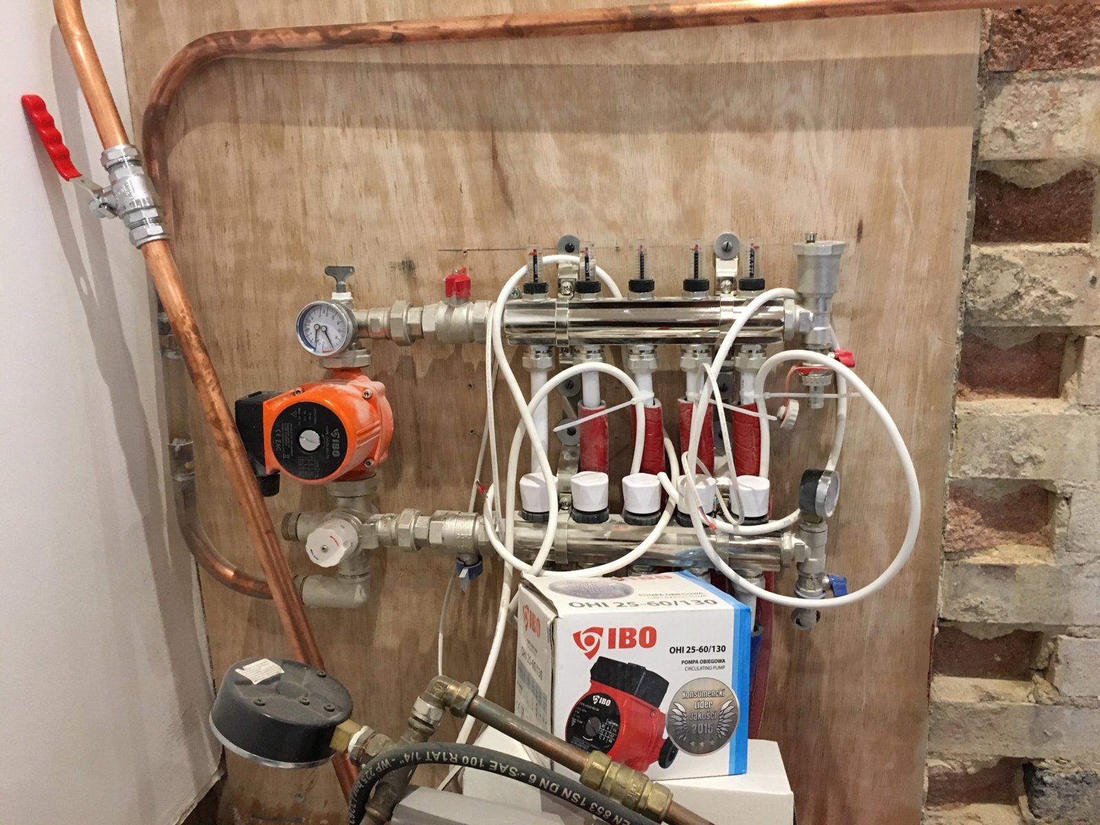 Automatic bypass valve with underfloor heating mixer valve DIYnot Forums