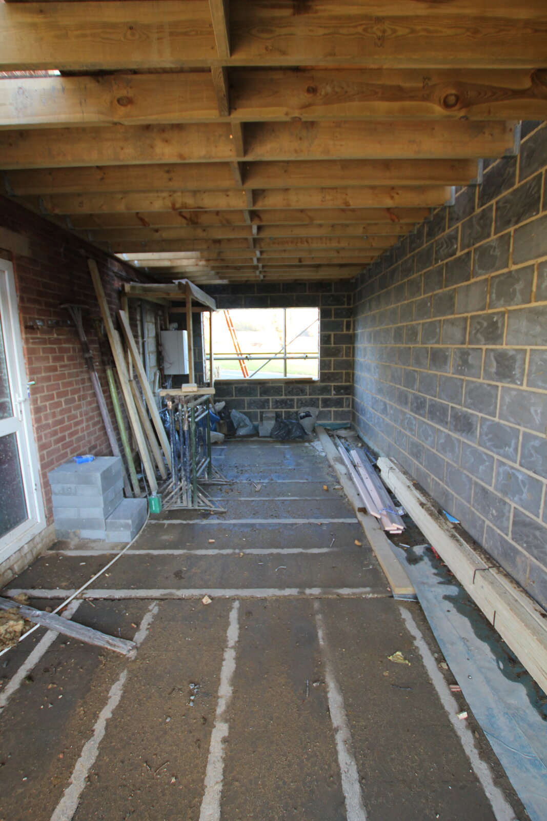 Squeaky chipboard floorboards or just long joists? DIYnot Forums