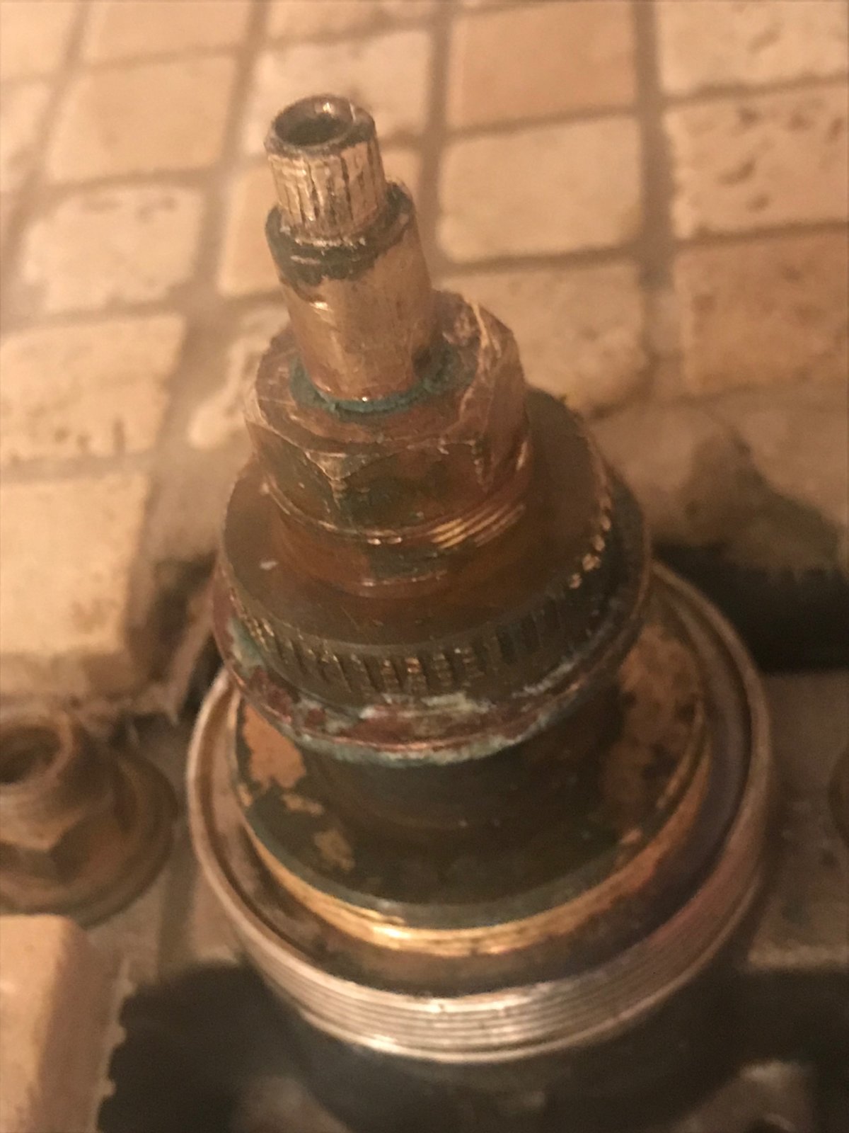 How to identify and replace thermostatic cartridge for shower mixer