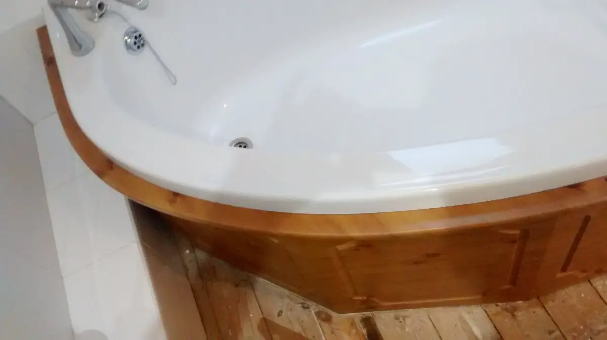 Paint or replace curved bath panel DIYnot Forums