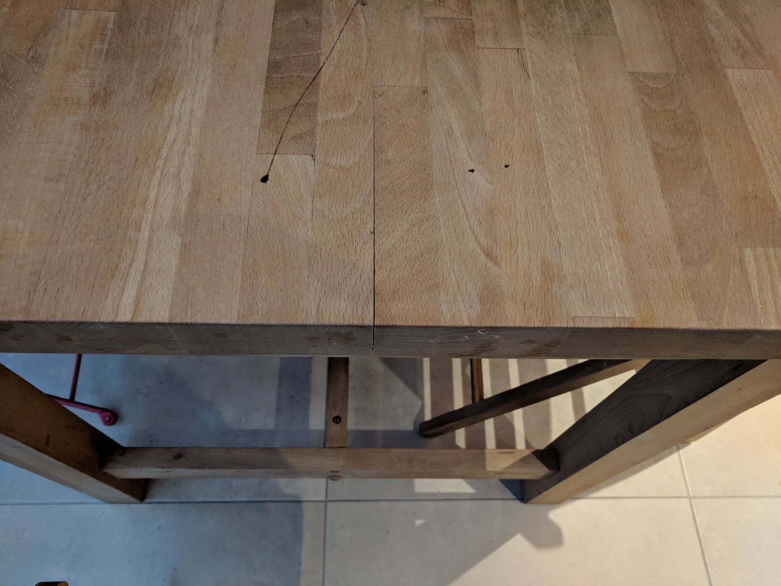 Butcher Block table splitting how would you glue or fix? DIYnot Forums