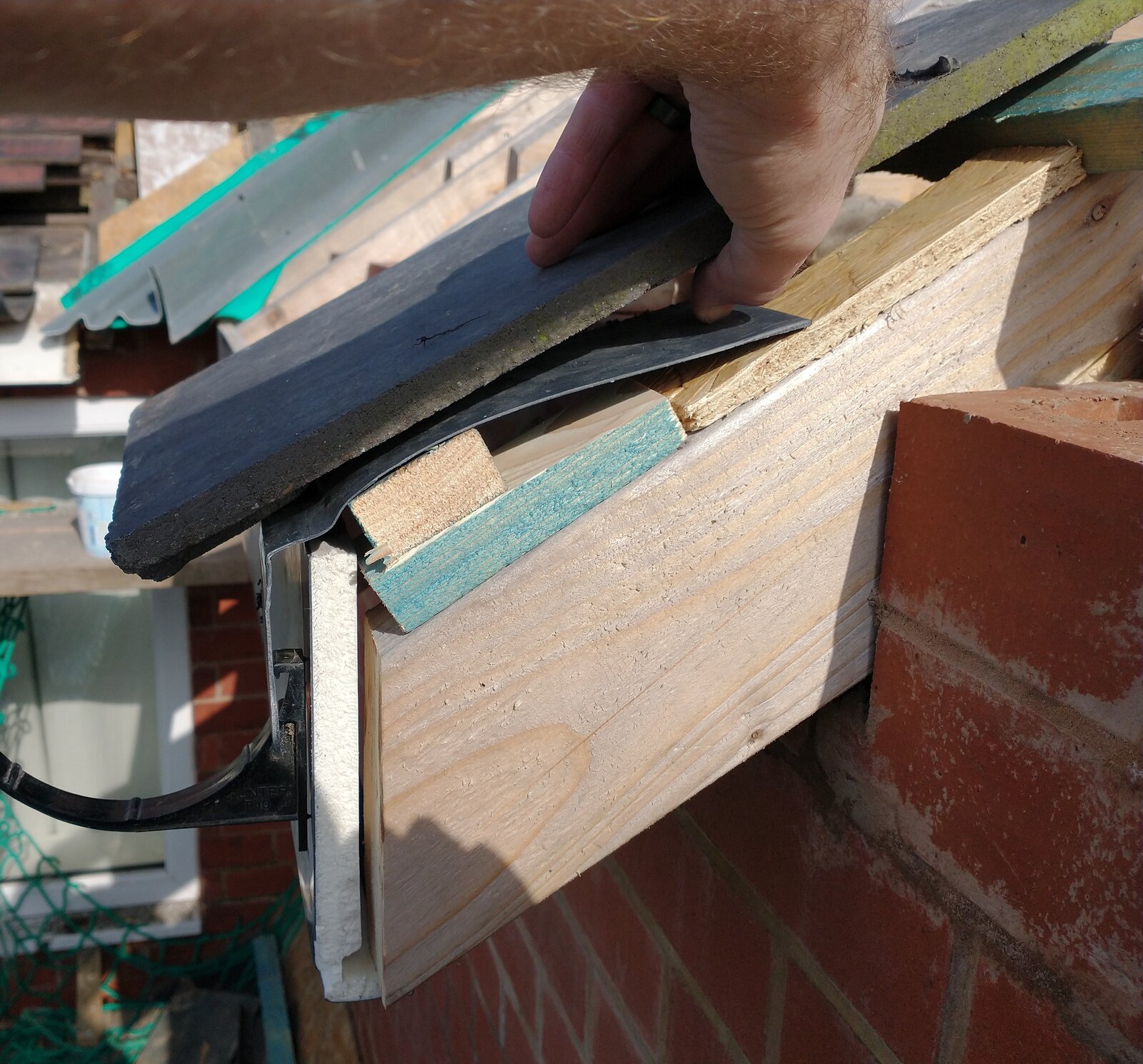 Eaves trays and first battens DIYnot Forums