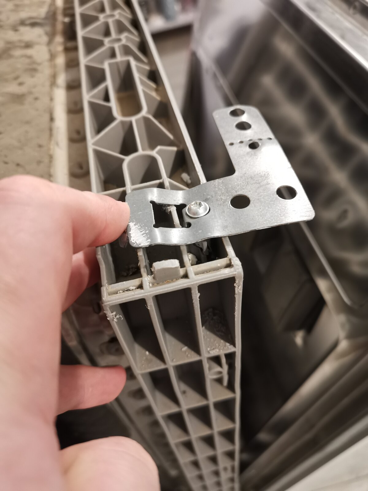 Fixing a bosch dishwasher tilting forward DIYnot Forums