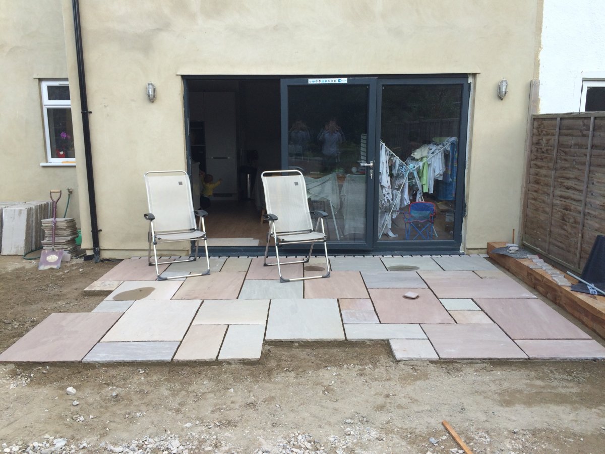 Rocking slabs and problem pointing?! Advice sought... DIYnot Forums