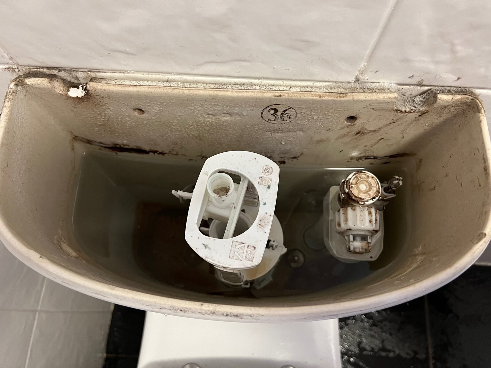 HELP! Toilet won't stop filling! DIYnot Forums