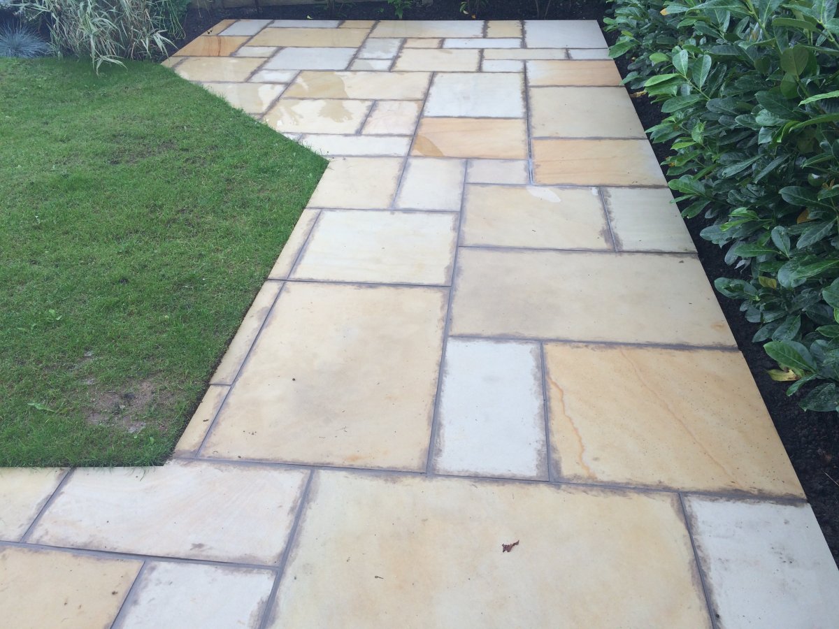 Sawn Indian Sandstone cement stains DIYnot Forums