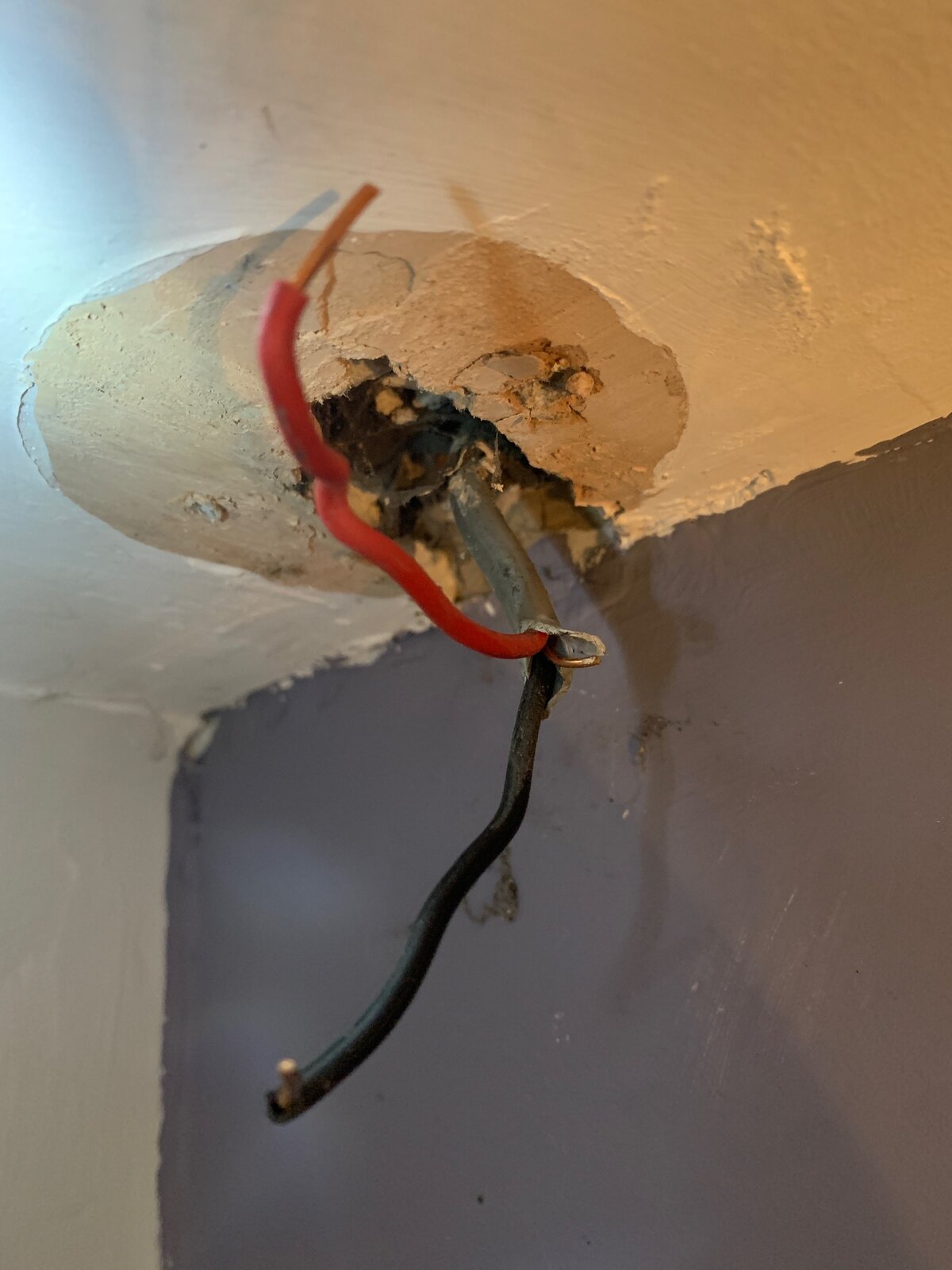 Newbie light switch not earthed DIYnot Forums