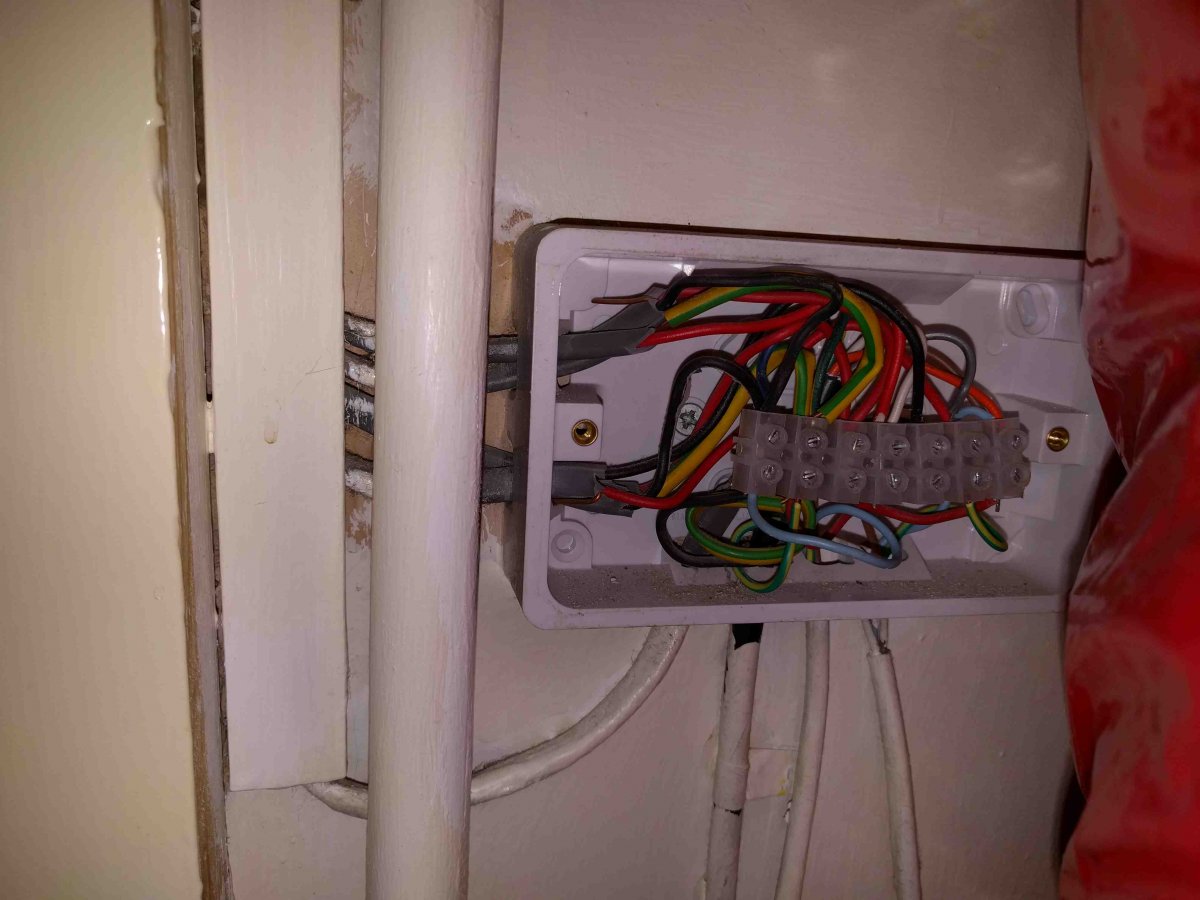 Junction box 2.jpg