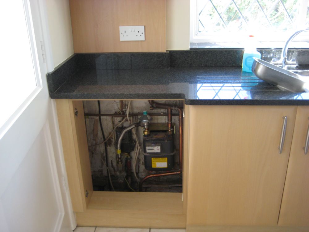 Kitchen Hiding Gas And Electricity DIYnot Forums atelieryuwa