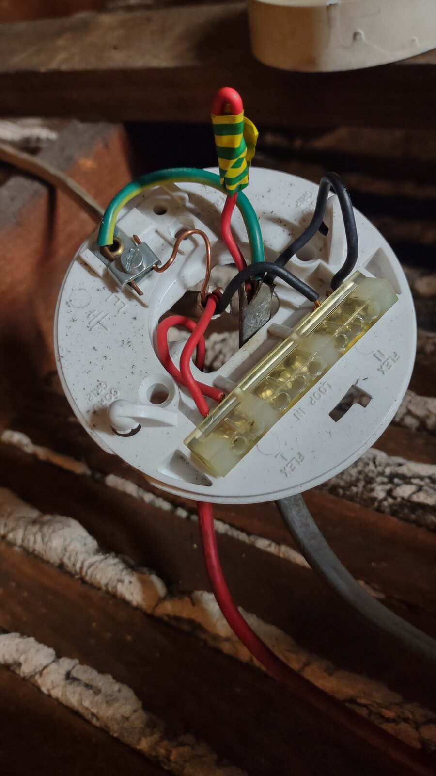Landing light junction box.jpg