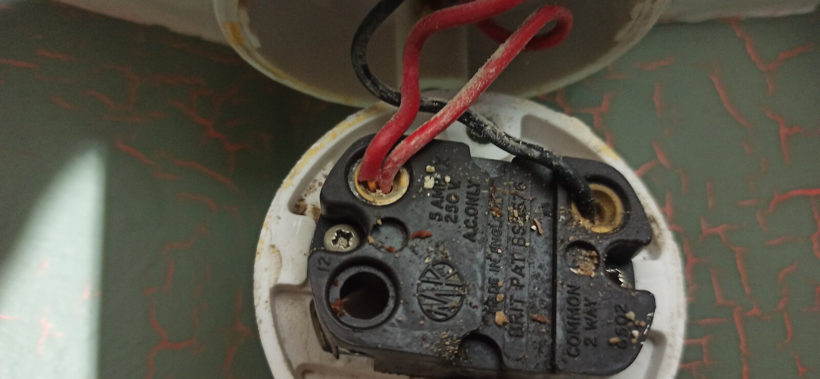 2 way pull switch wiring - and mounting. | DIYnot Forums