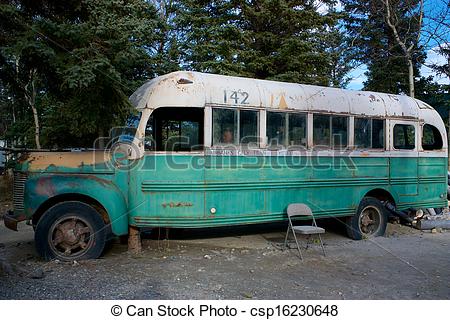 magic-bus-from-the-movie-into-the-wild-stock-photo_csp16230648.jpg