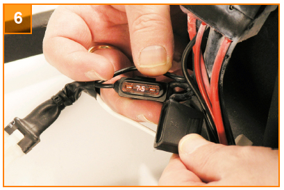 Mscooter5-charging-fuse.jpg
