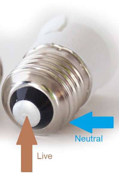 polarity on screw cap lamp.jpg