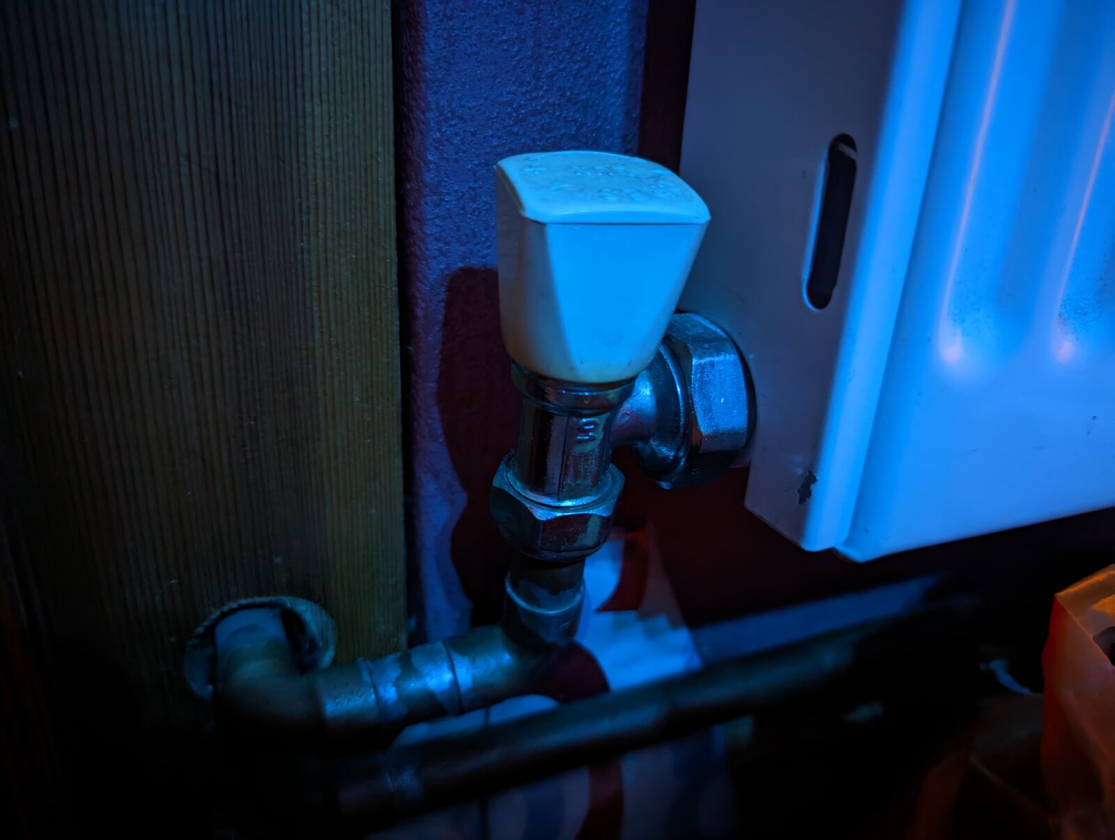 Leaking radiator valve DIYnot Forums