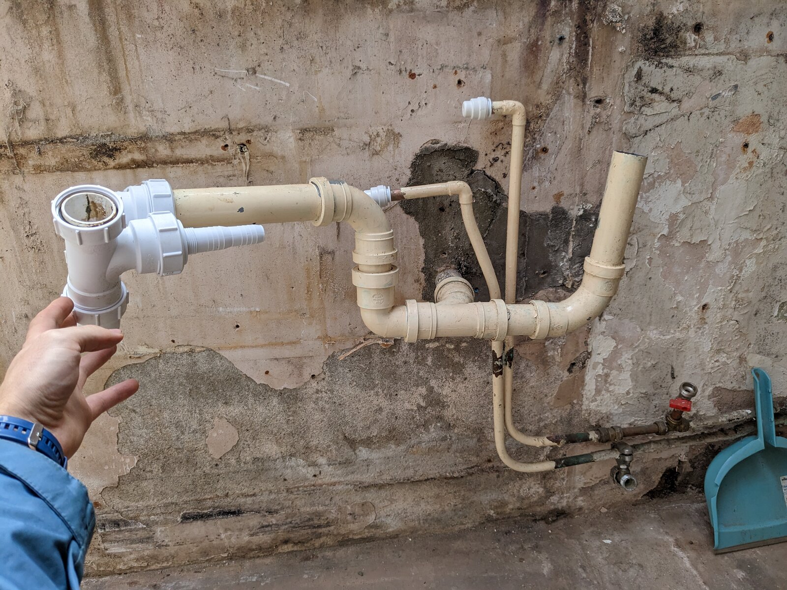 Washing machine waste pipe is this ok? DIYnot Forums