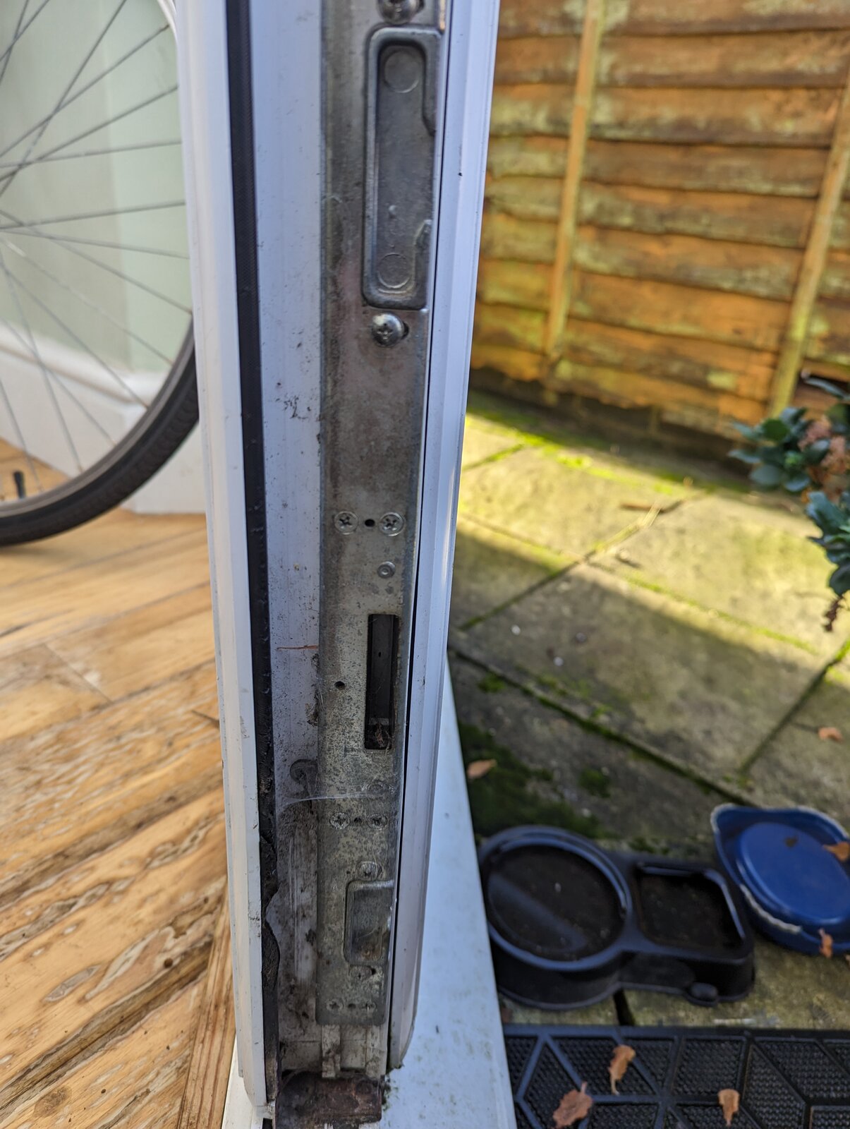 UPVC double door not sealing fully DIYnot Forums