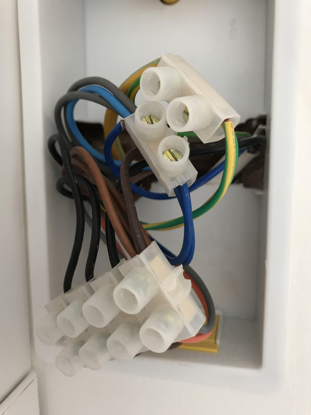 Thermostat Wiring.png