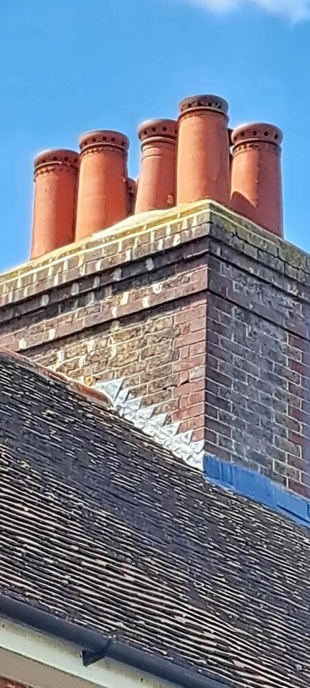 tilting chimney pot pixel resize.jpg