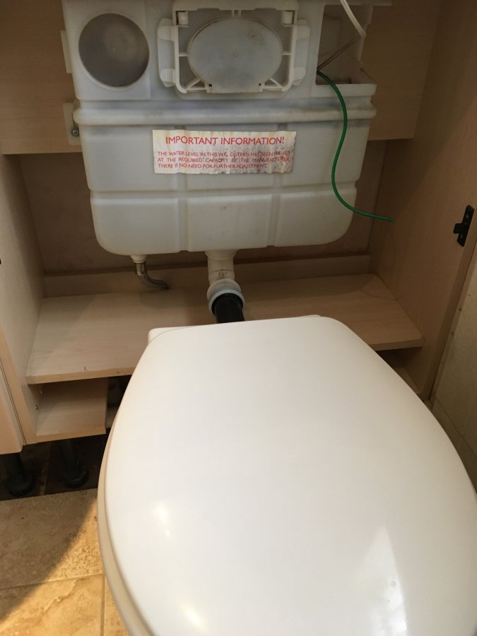 Toilet 1.jpg