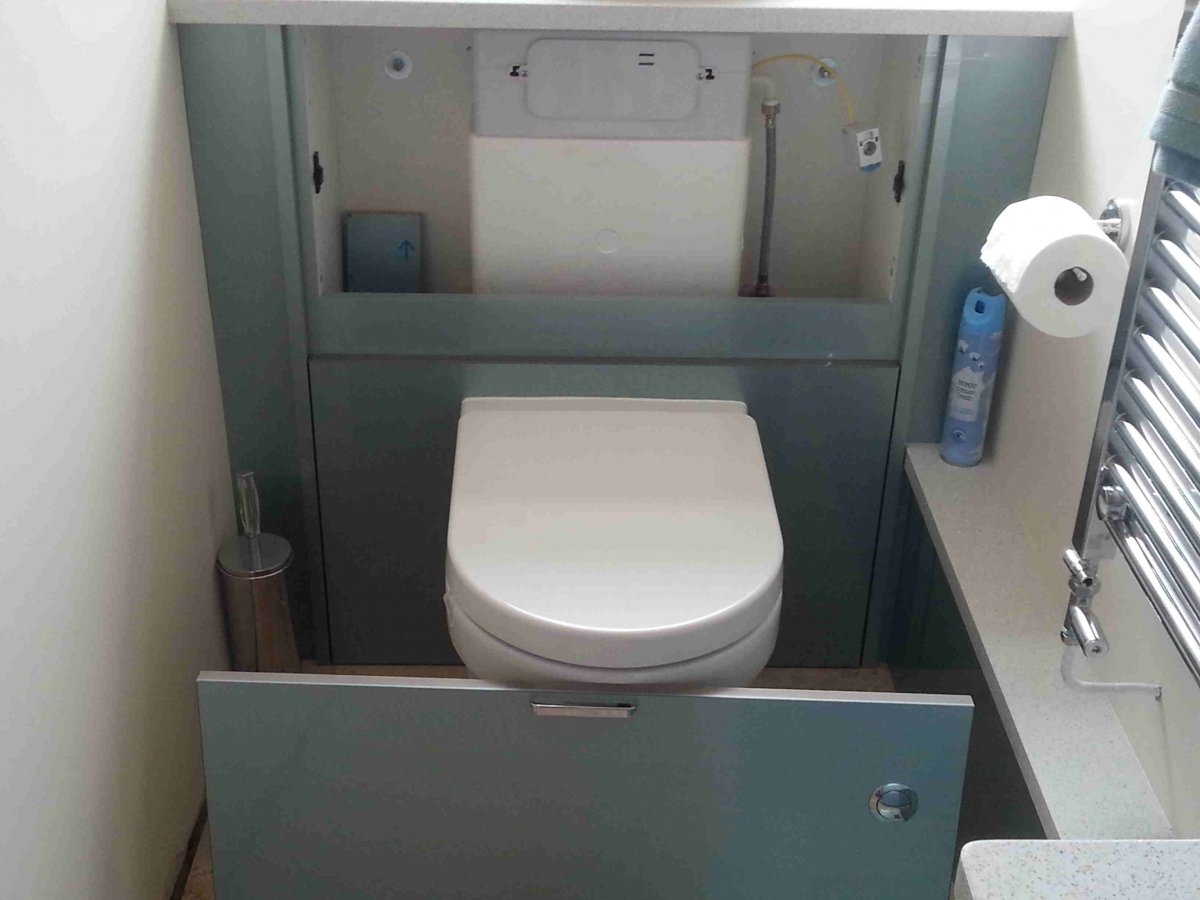 removable access pan for hidden cistern? DIYnot Forums