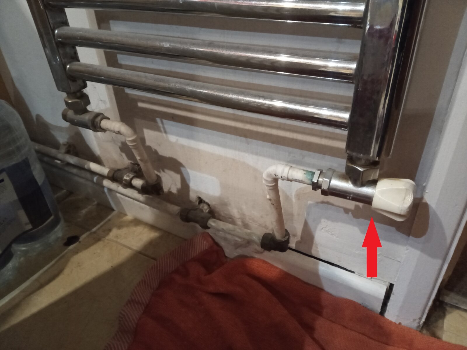 Leaking towel rail what do I need? DIYnot Forums