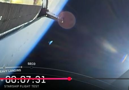 ufoture.JPG