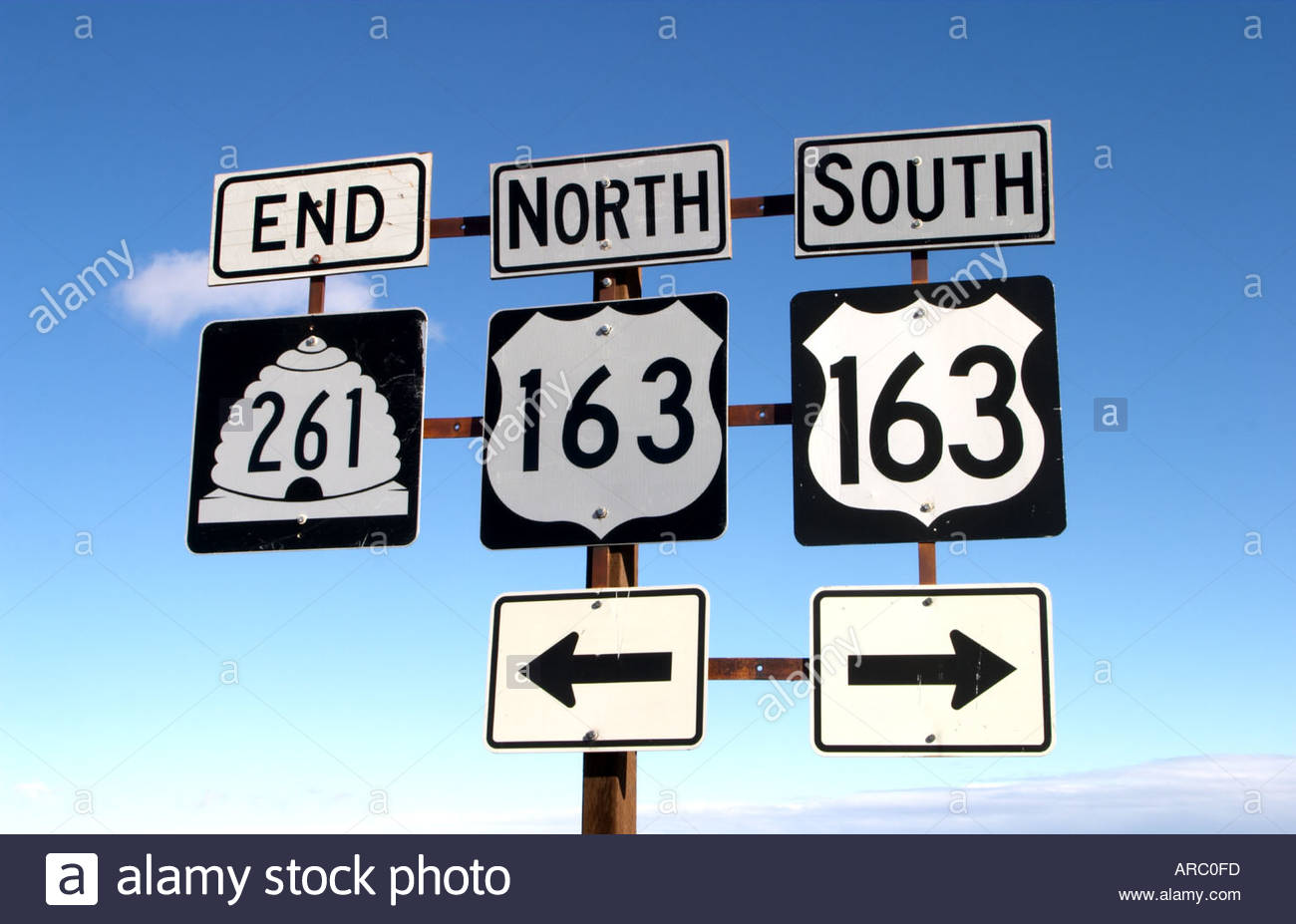 utah-road-signs-on-a-scenic-highway-163-and-261-near-goosenecks-national-ARC0FD.jpg
