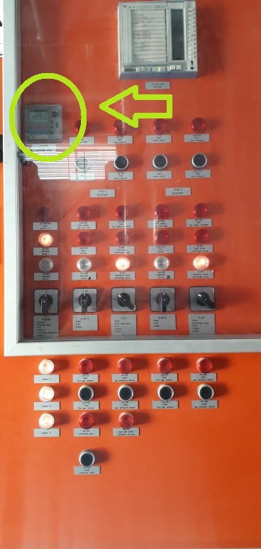 Viessmann boiler control panel.jpg