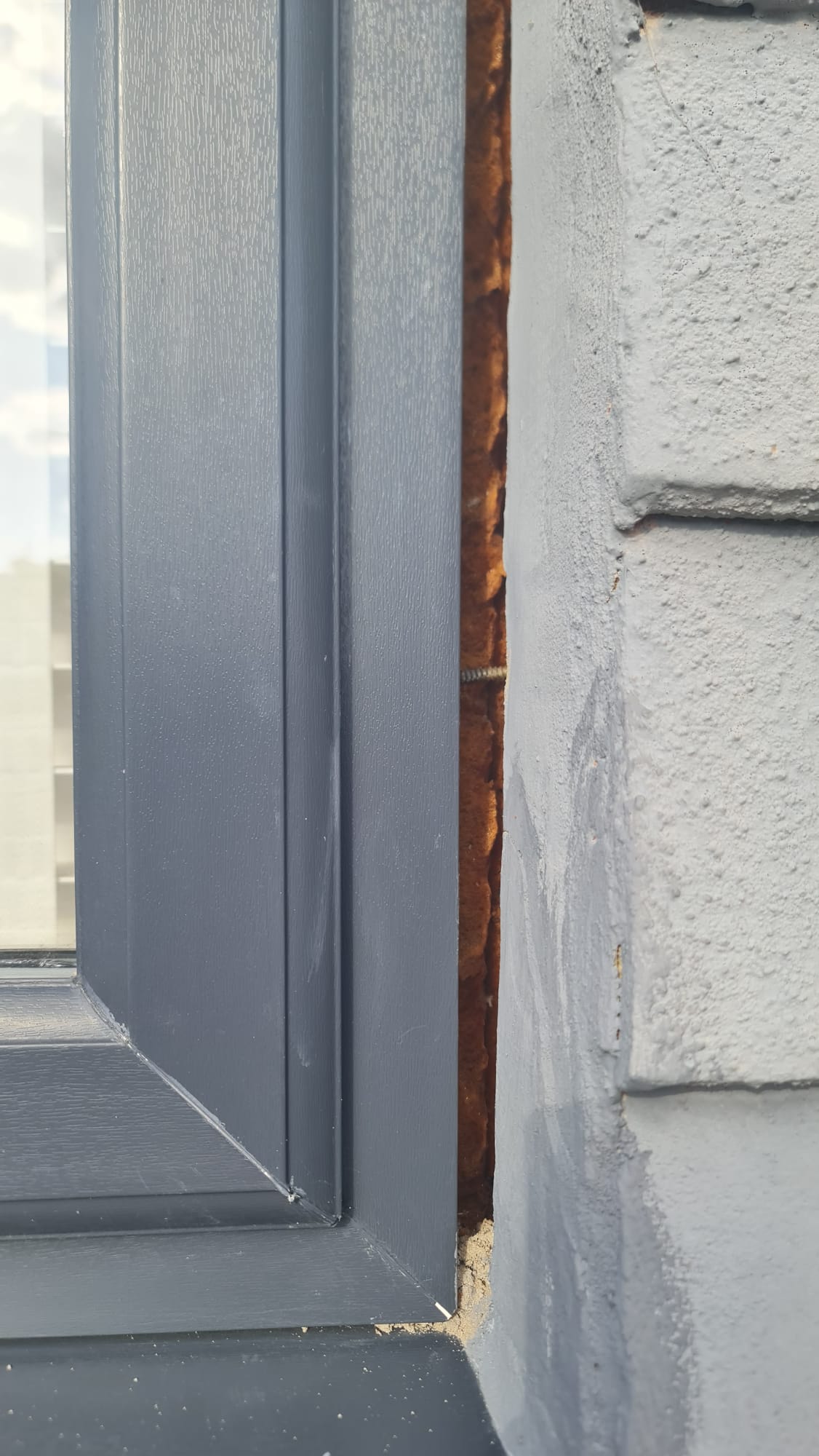Window_Gap_1.jpeg