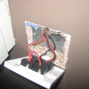 2 Way Switch Problem