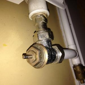 Unknown Radiator Valve