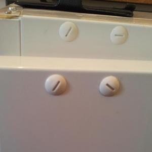  ESSENTIALS CIR60W12 Fridge